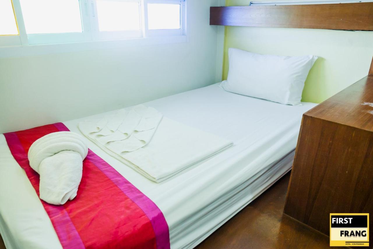 טונגסלה First And Frang Hotel - Koh Phangan מראה חיצוני תמונה